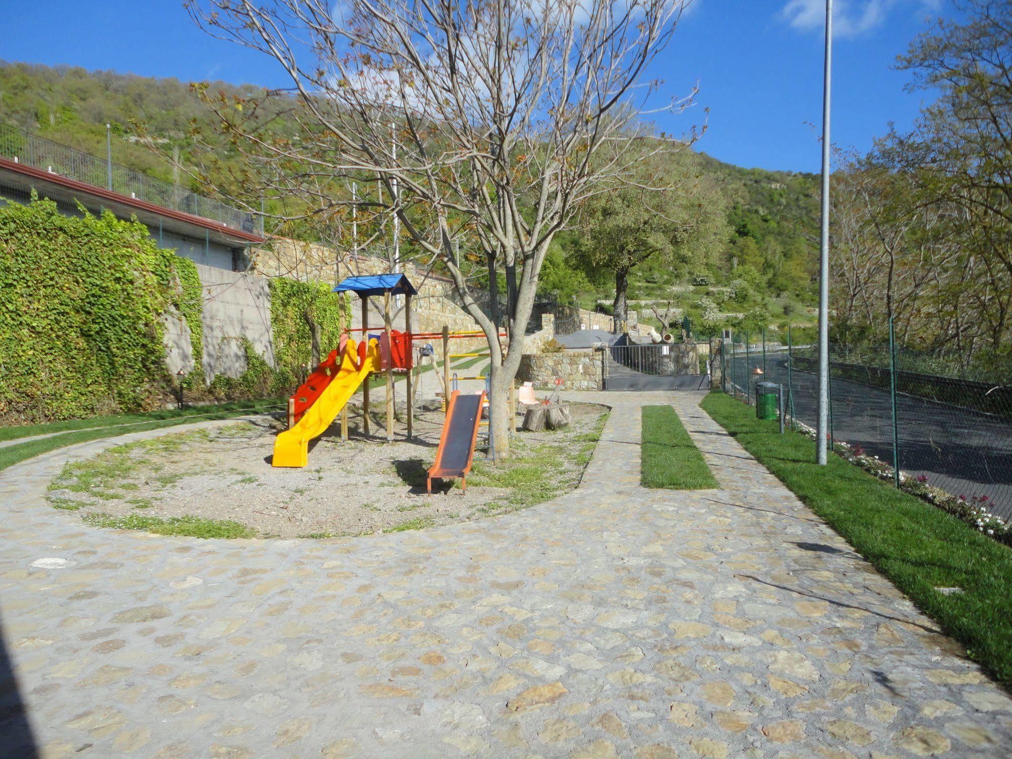 Agri-Hotel Da Marianna Resort & Spa Santa Domenica Vittoria Exterior foto